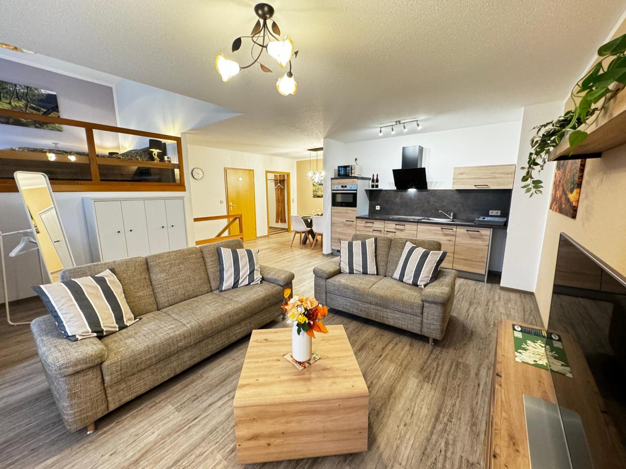 Galerie-Ferienwohnung "Im Schindlershof" - Zentral Und Ruhig Eibenstock Dış mekan fotoğraf